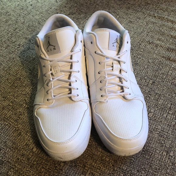 nike air jordan aj v.2. low